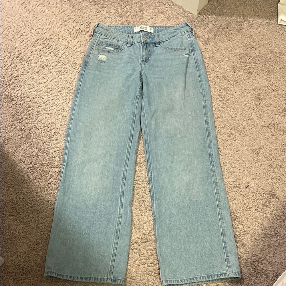 Hollister Women's Straight Leg Jeans in Light Blue
